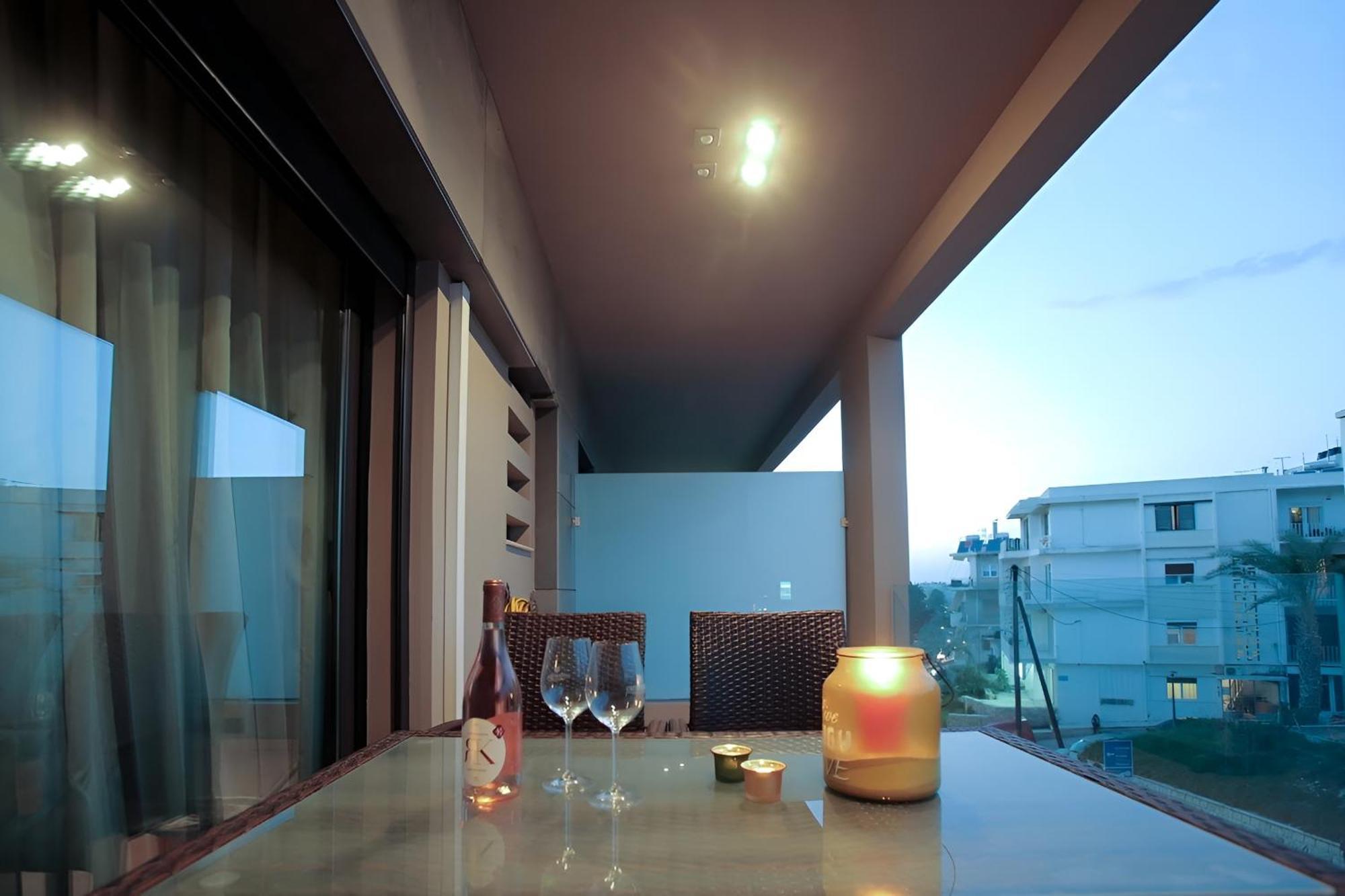 הרקליון Onyx City Center Apartment With Parking מראה חיצוני תמונה